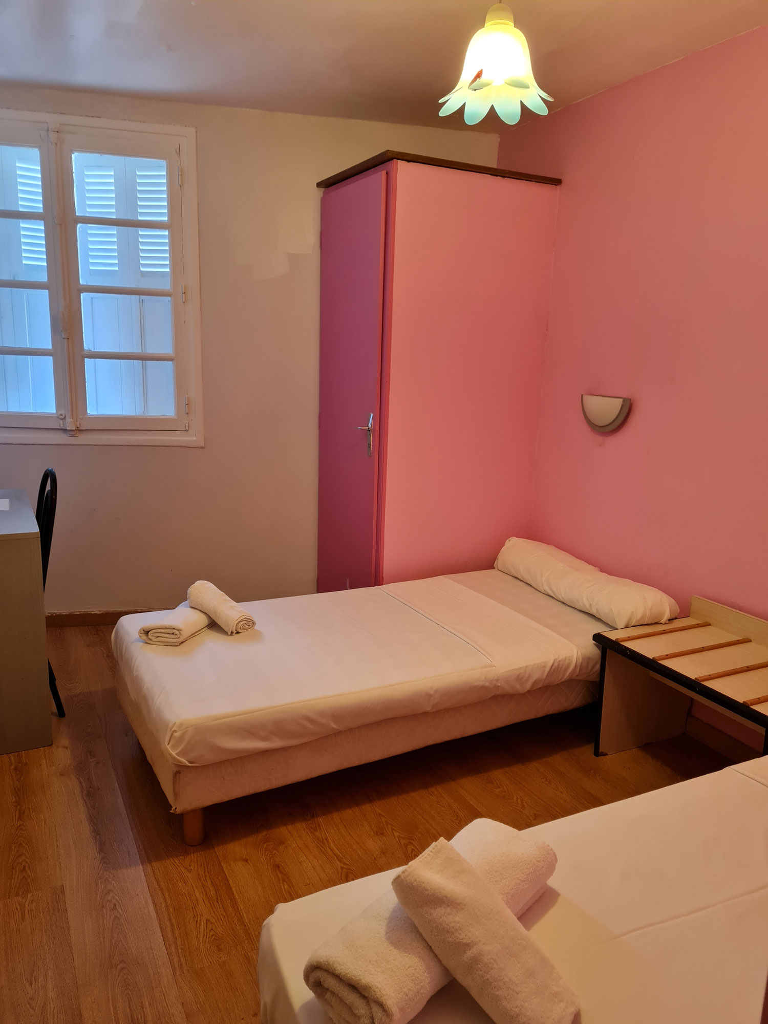Hôtel Le Milan - lits jumeaux